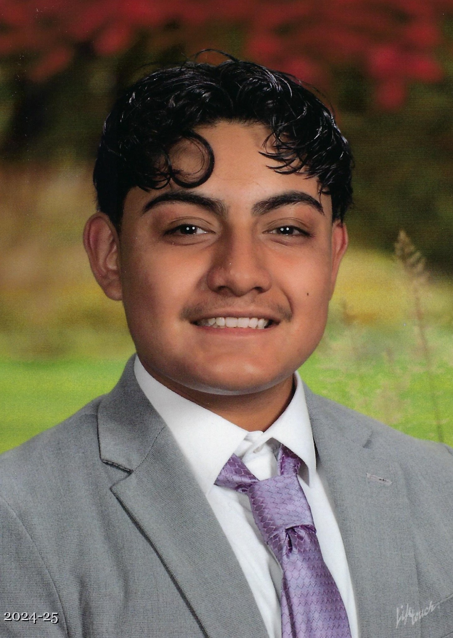 2024 DEC LILLY SCHOLAR Santiago Cruz, Ismael